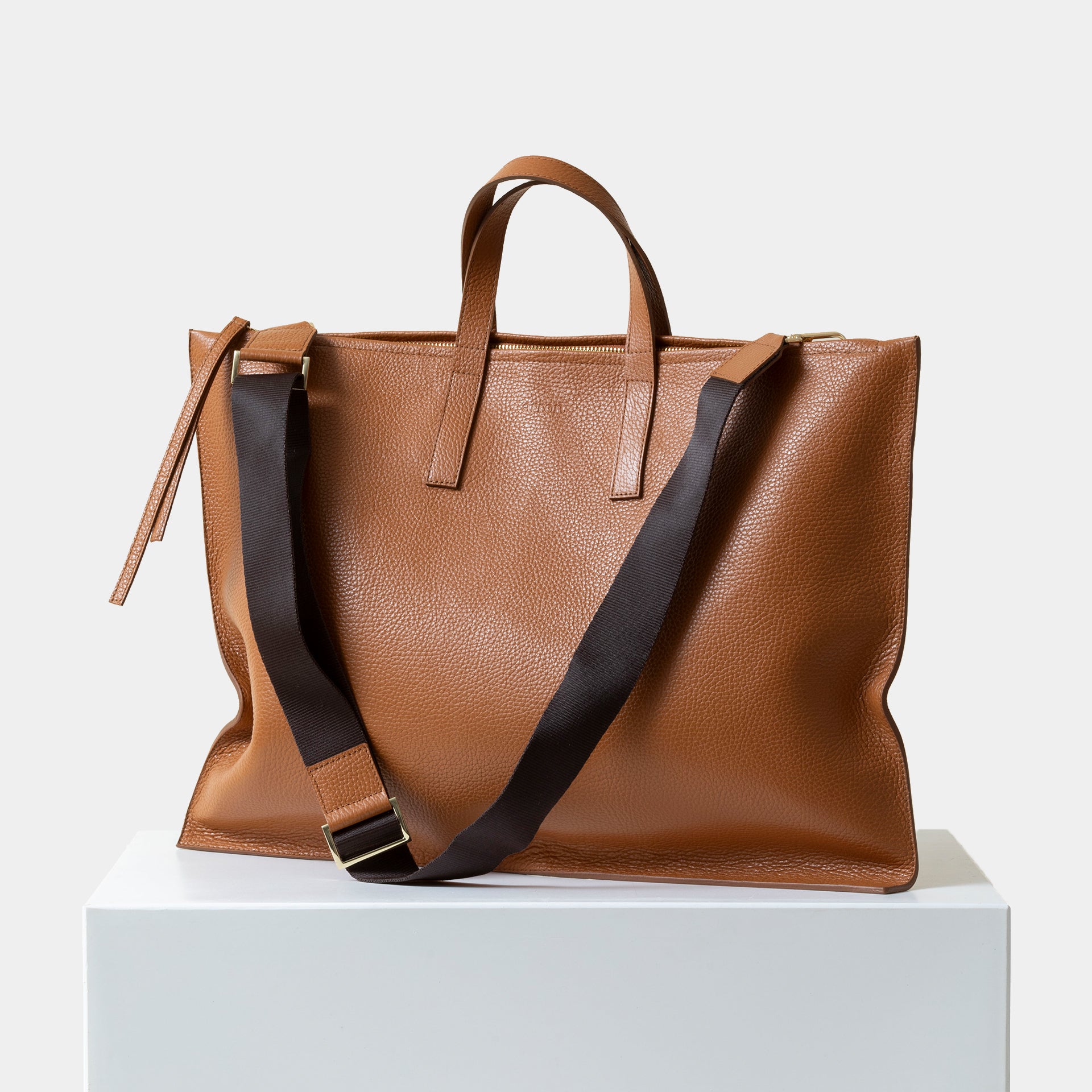 borsa camel ARRON da computer e da ufficio in pelle martellata con tracolla regolabile