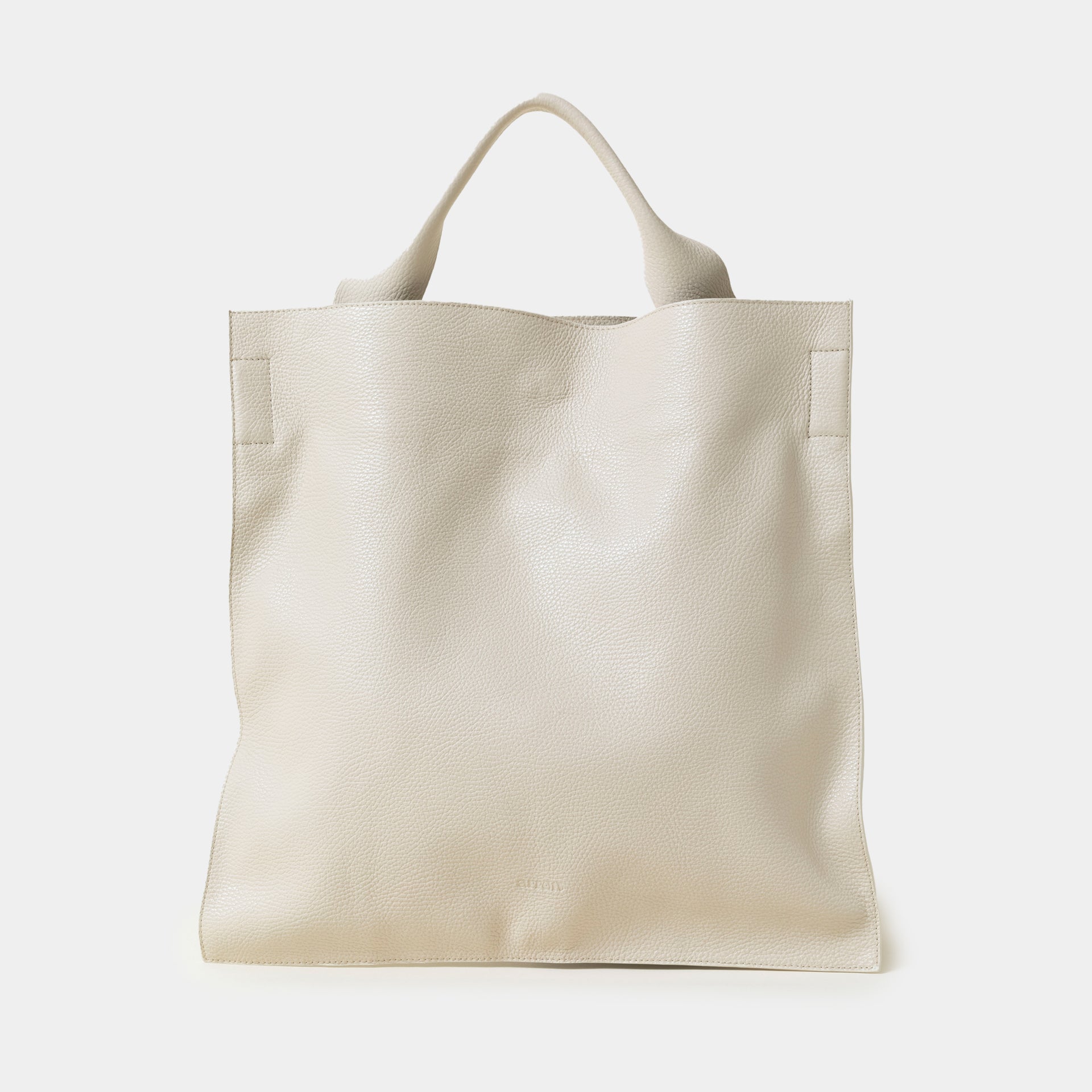 borsa shopper ARRON in pelle martellata color latte avena tracolla e a spalla