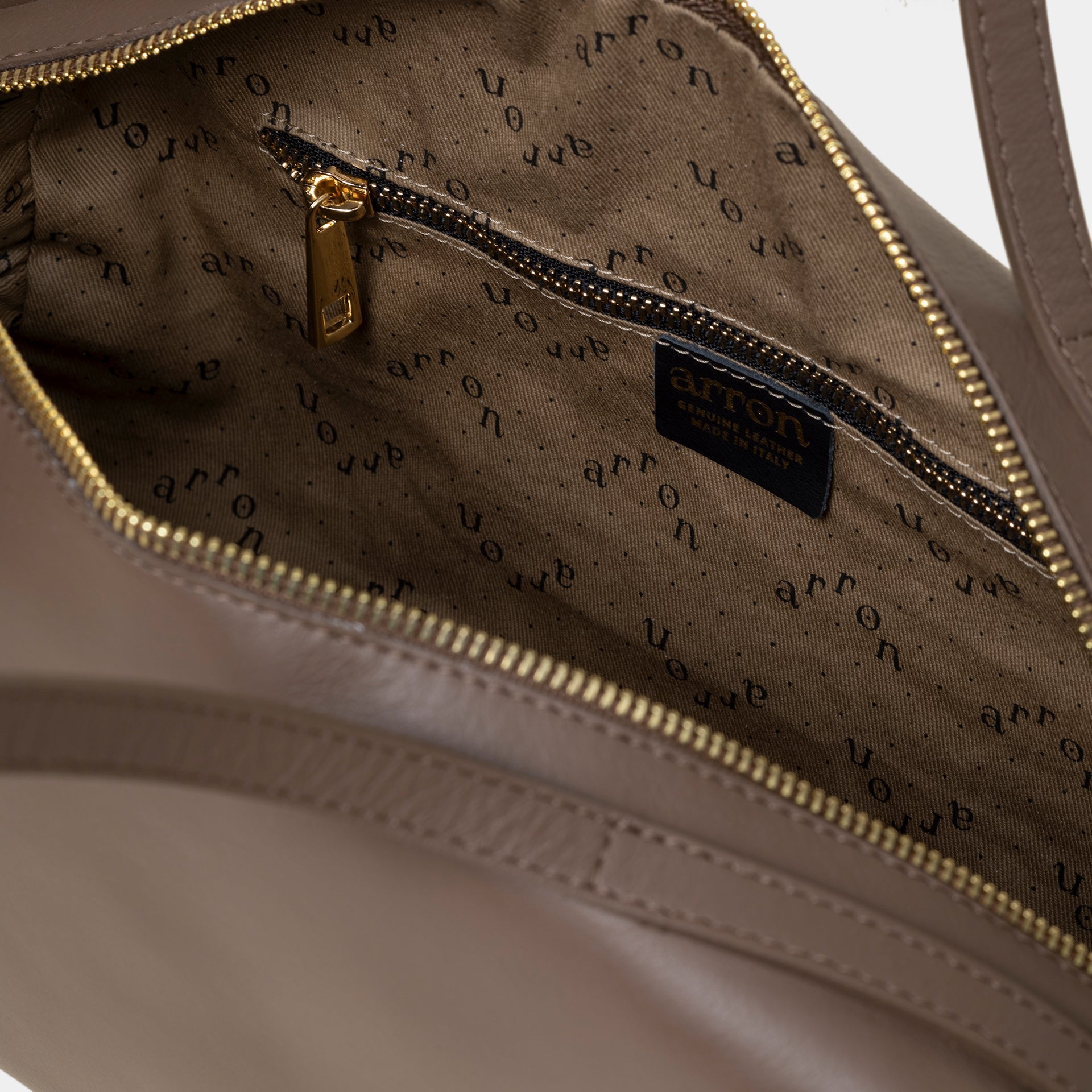 Borsa a tracolla in pelle taupe Made in Italy Arron