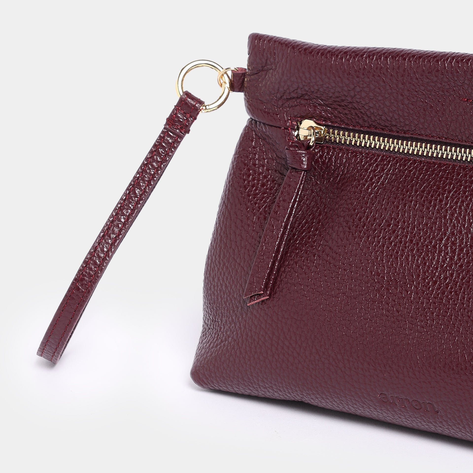 borsa mignon piccola a mano e tracolla brand Arron Made in Italy pelle martellata bordeaux