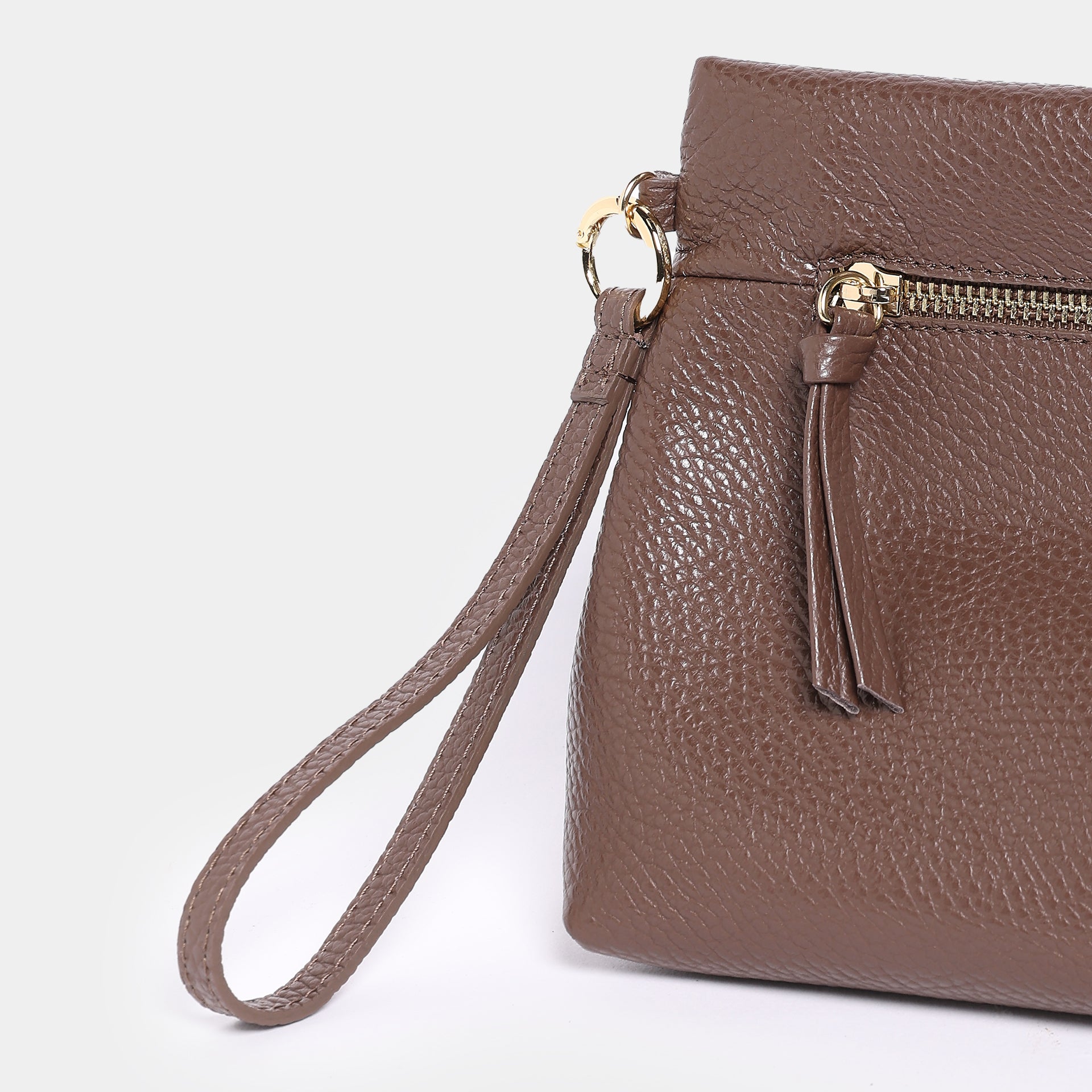 borsa mignon piccola a mano e tracolla brand Arron Made in Italy pelle martellata cacao