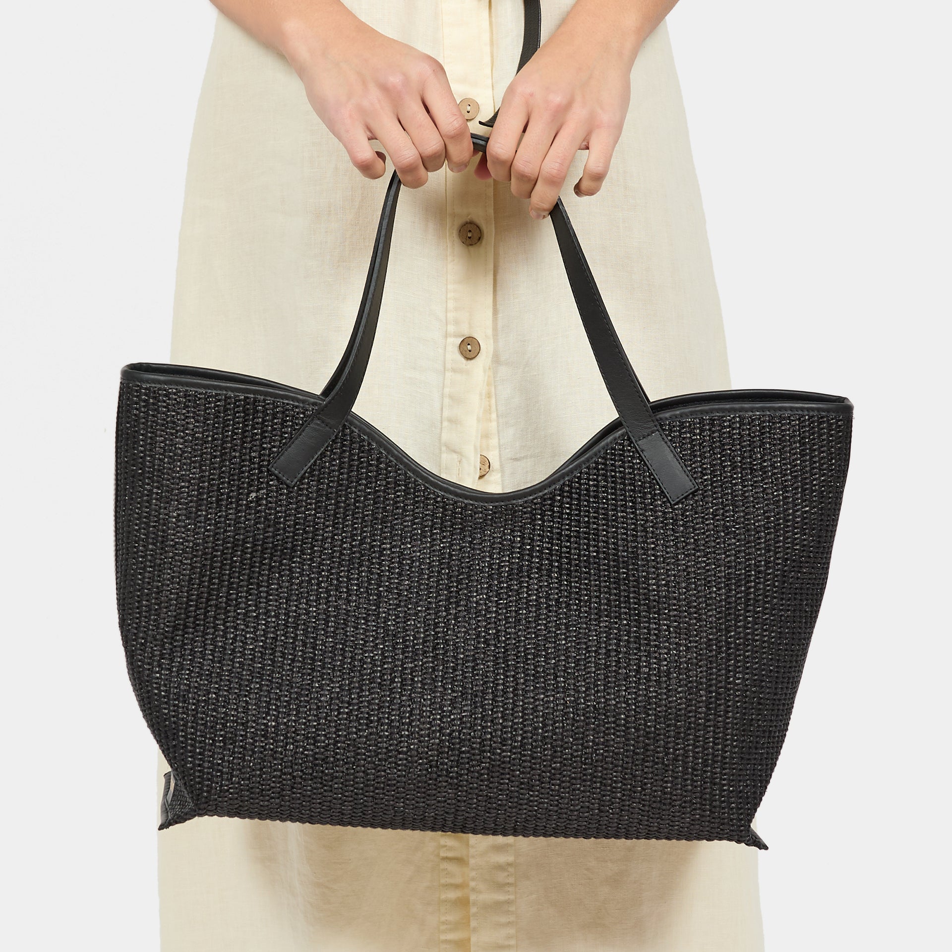 borsa shopping grande cabana arron in rafia nera a spalla