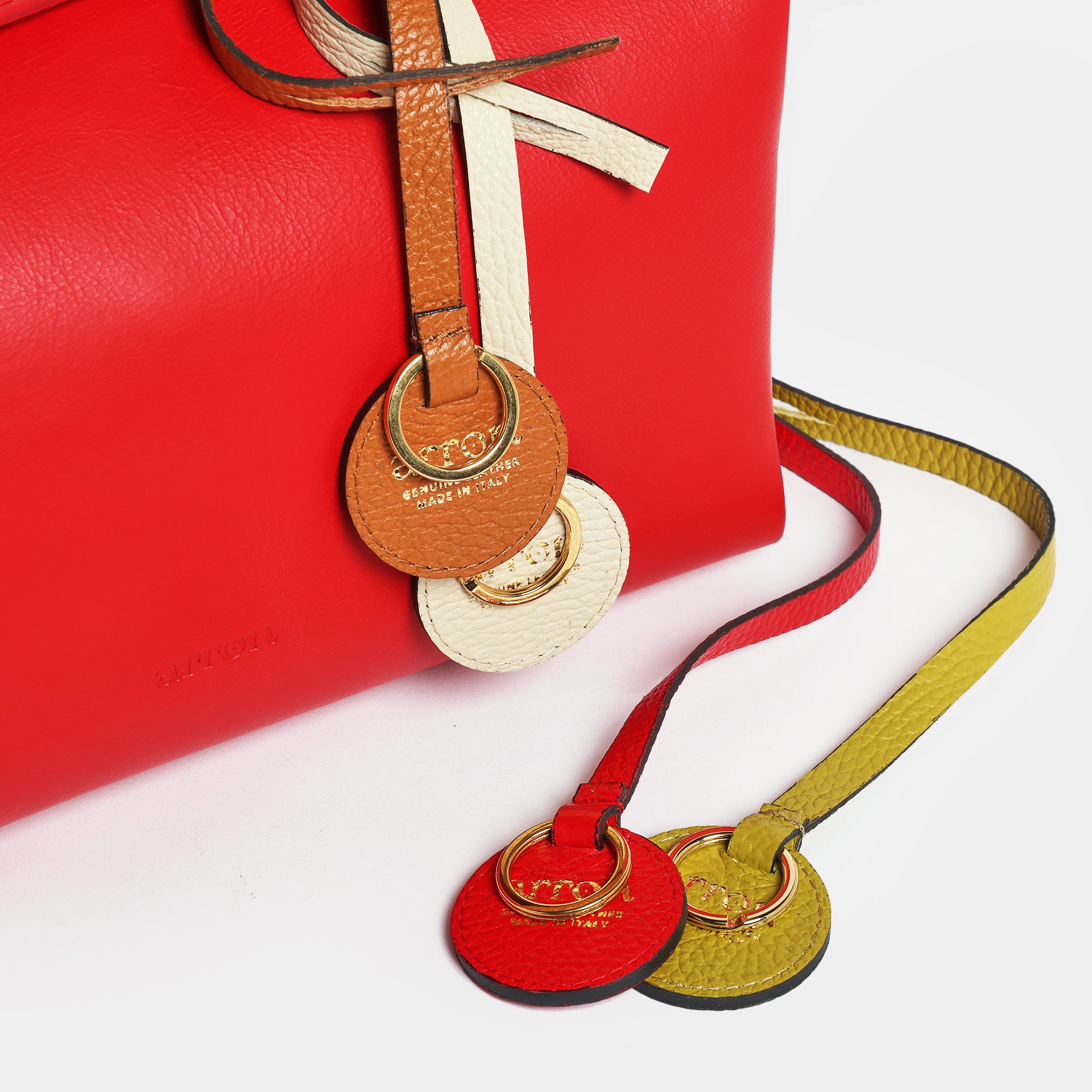 KEIRA - Charm portachiave edizione pelle nera