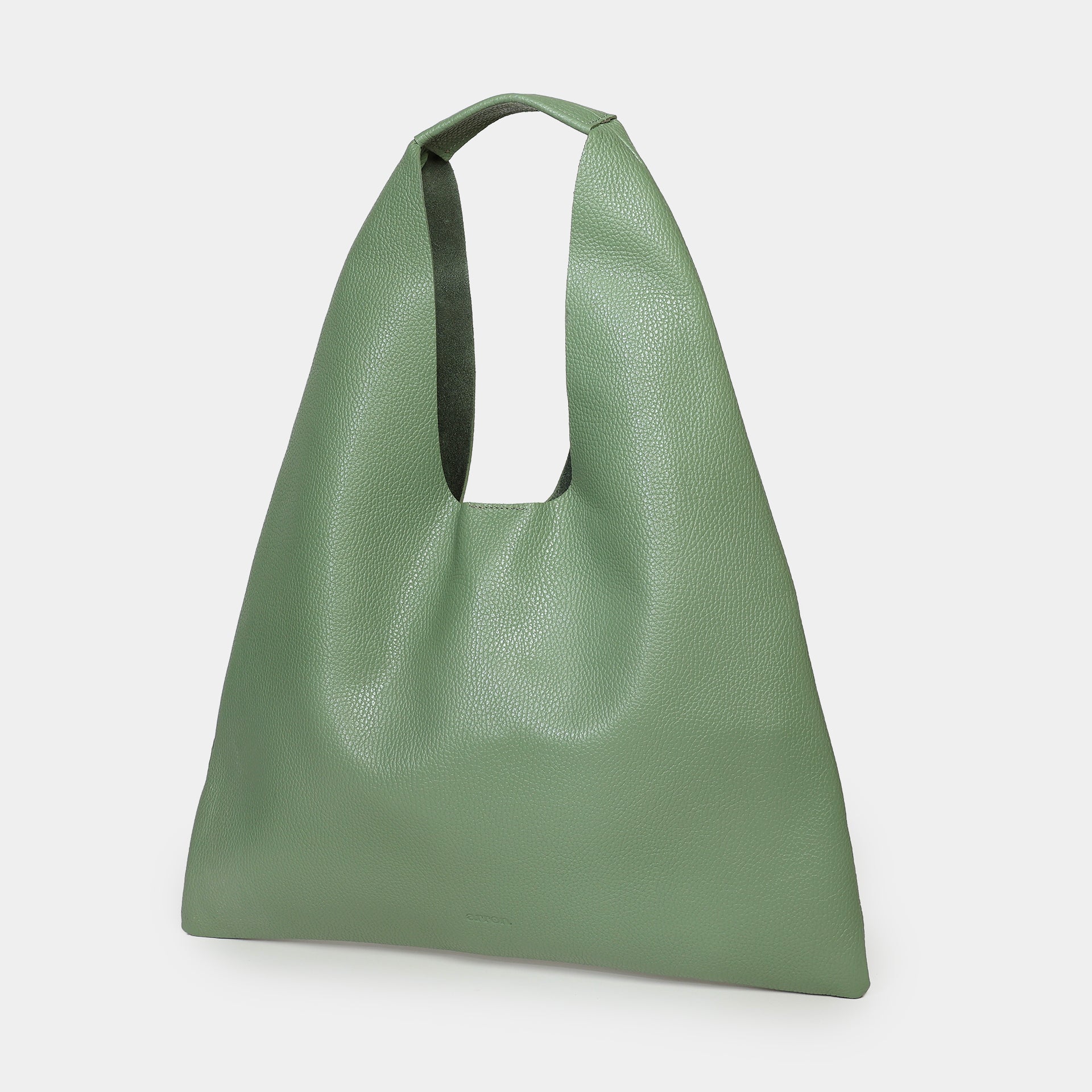 borsa Eva hobo Arron in pelle martellata salvia sfoderata laterale Made in Italy leggera e trendy