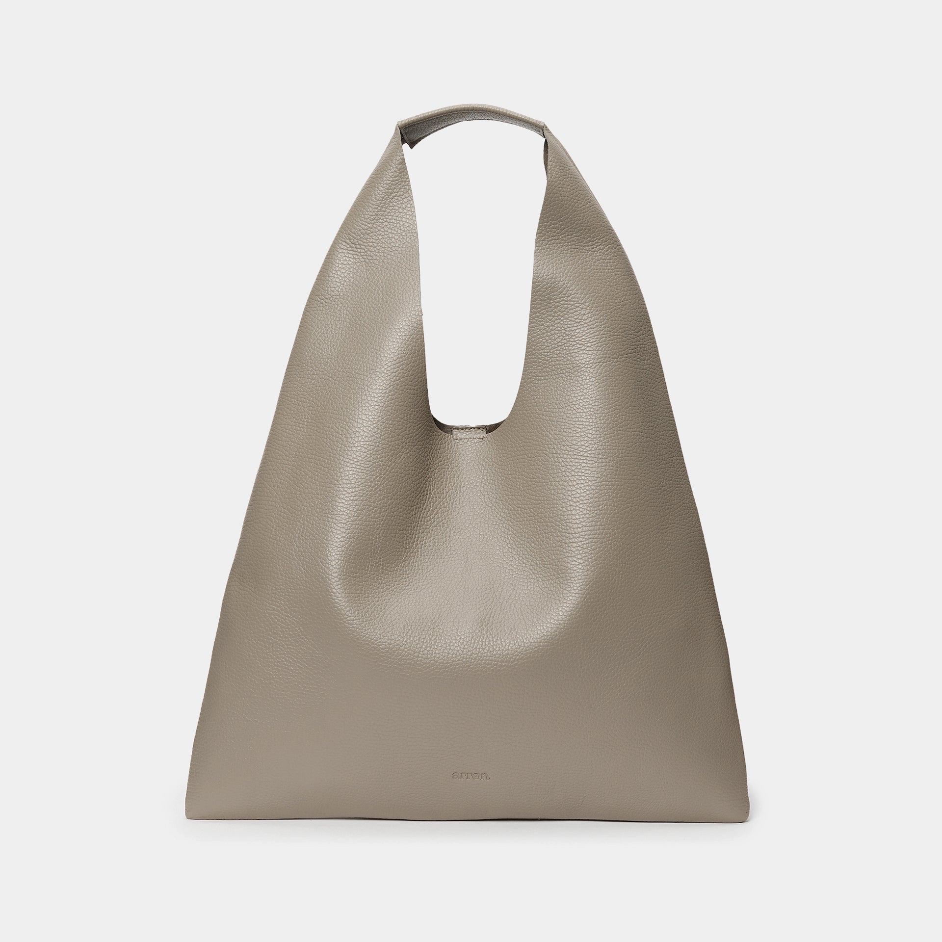 borsa hobo Eva in pelle martellata color taupe avena brand Arron