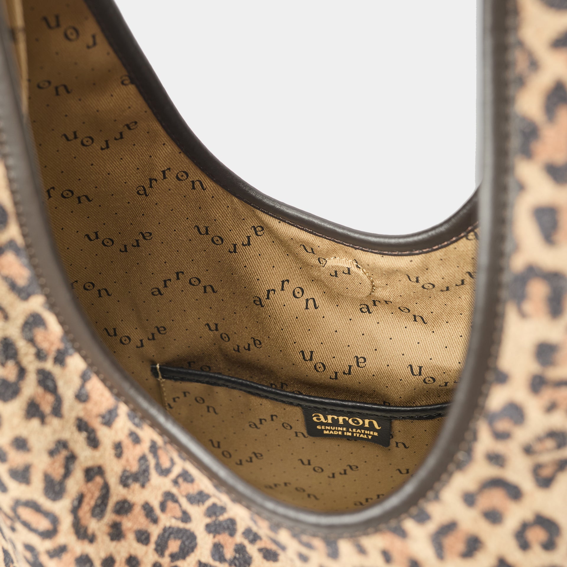 borsa Eva hobo Arron in pelle camoscio animalier fantasia leopardata