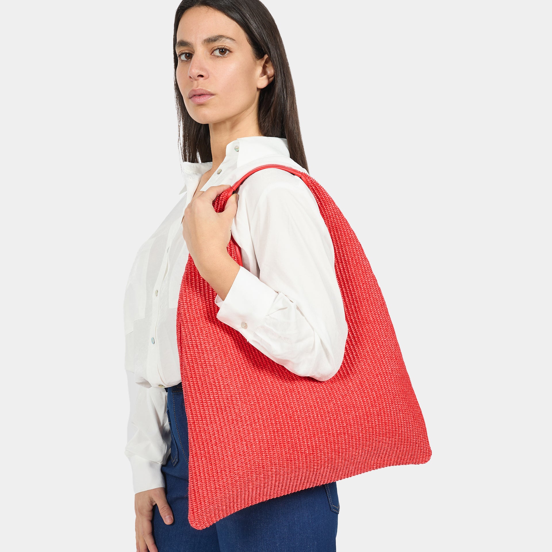 borsa hobo Eva in rafia e pelle color corallo brand Arron