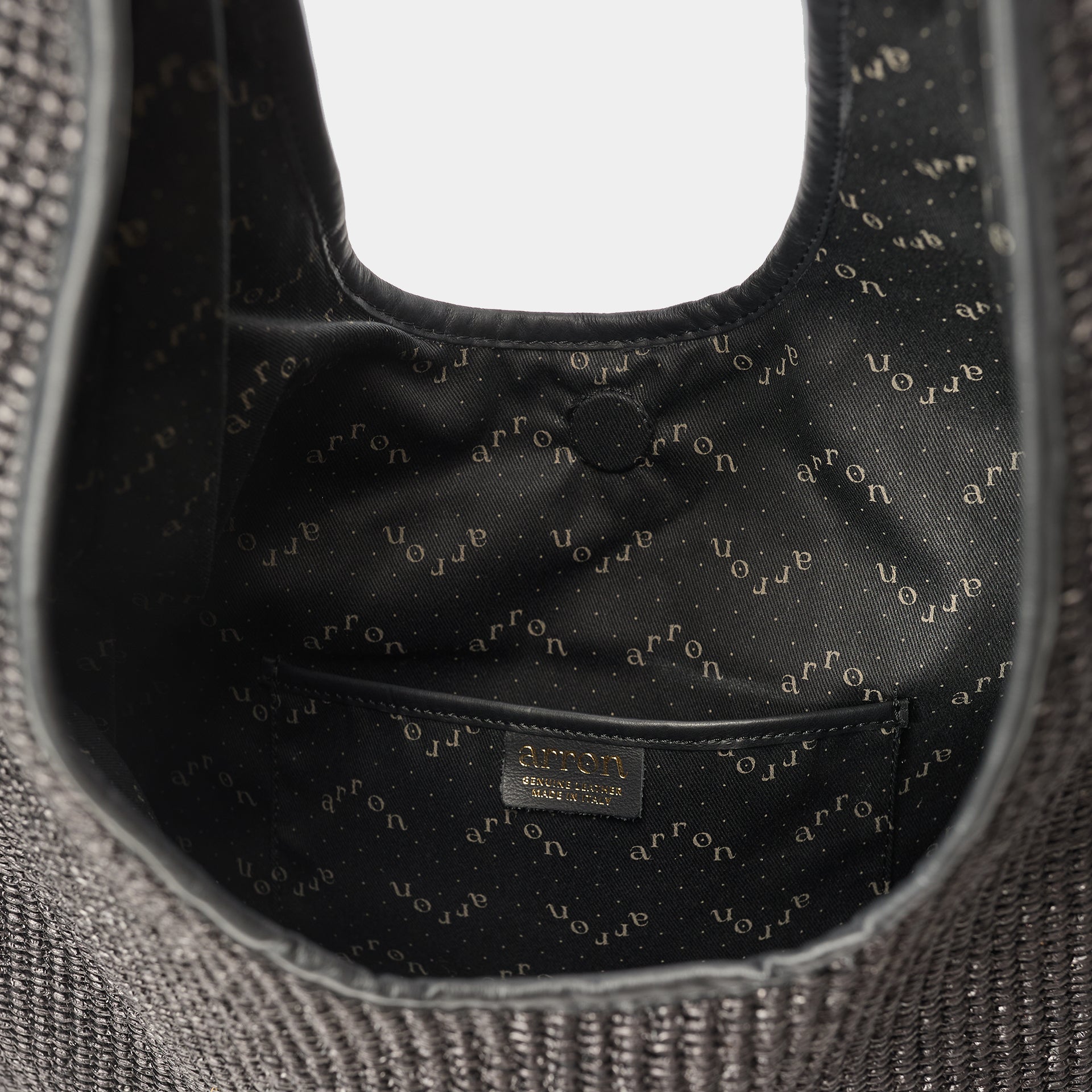 interno tasca borsa hobo EVA in rafia e pelle color nera brand ARRON