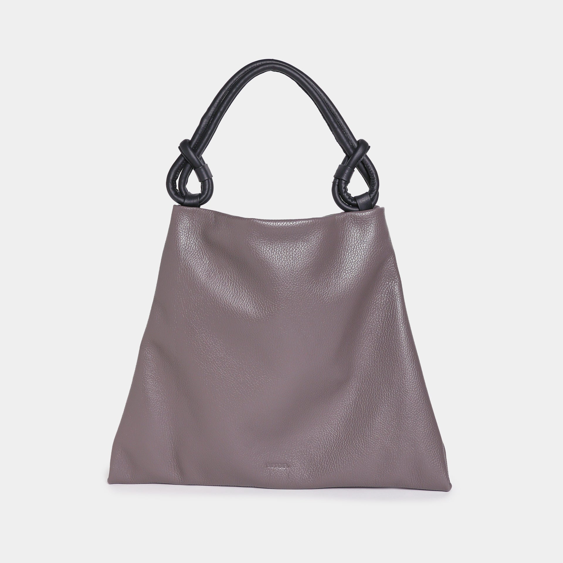 borsa hobo pelle martellata grigio cenere manico con nodi minimalista trendy design brand Arron made in Italy