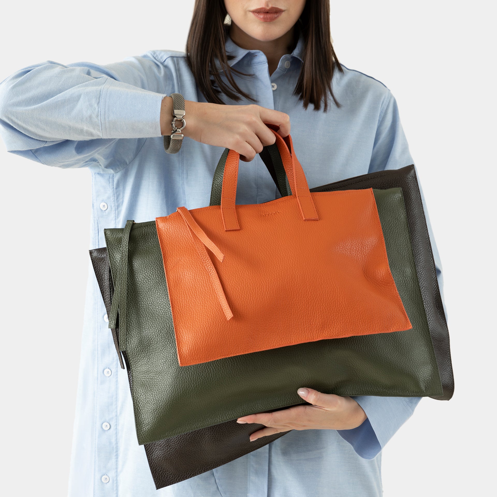 borsa donna unisex computer pc per ufficio con zip in pelle martellata taglie varie made in italy brand arron