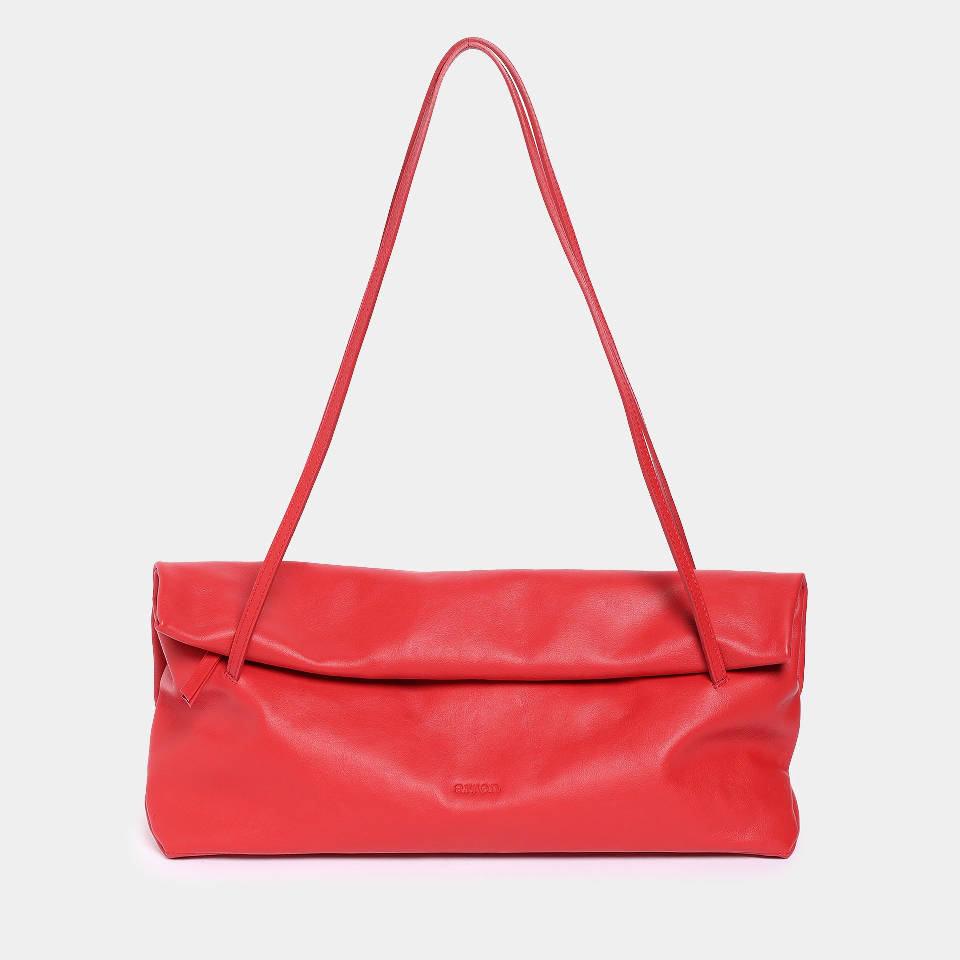 borsa allungata east west rossa pelle morbida rossa Arron trendy