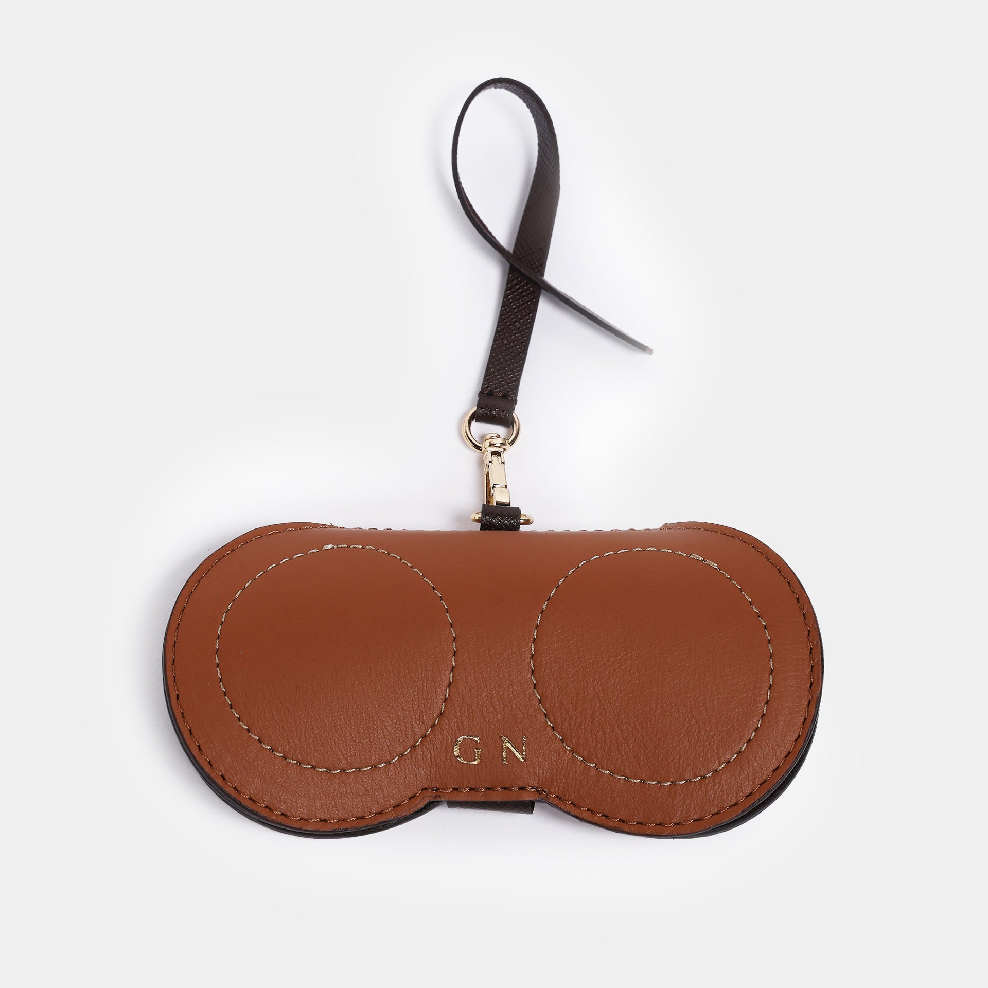 Portaocchiali Marisol in pelle cuoio personalizzato con iniziali, realizzato artigianalmente da Arron in Italia