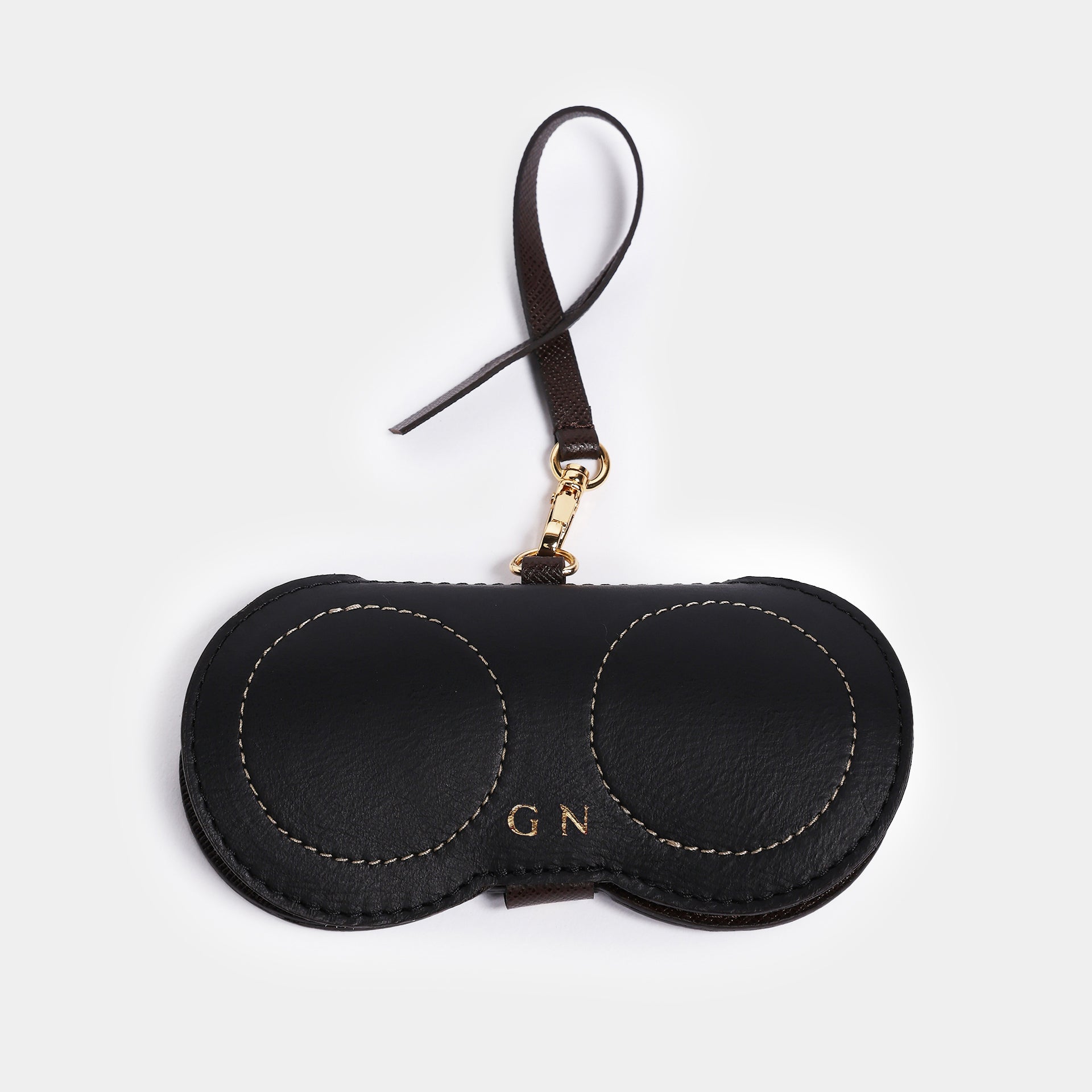 Portaocchiali Marisol in pelle nera personalizzato con iniziali, realizzato a mano in Italia da Arron